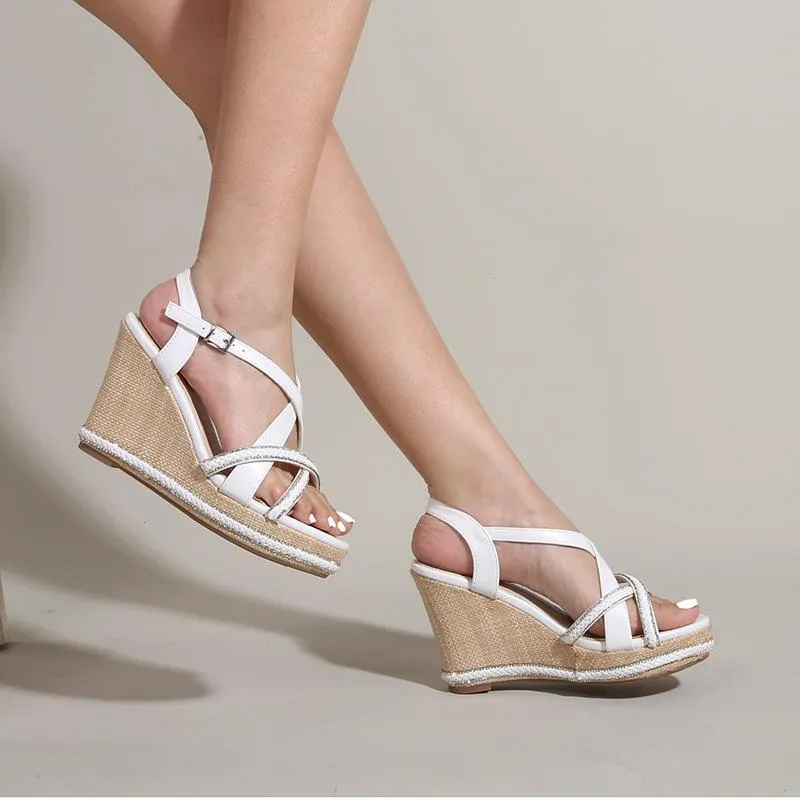 Diamond Crossover strap Sandals