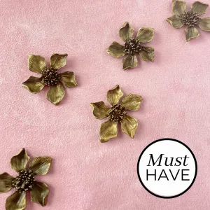 Metal Styling Flowers for Flat Lays ~ MUST HAVE