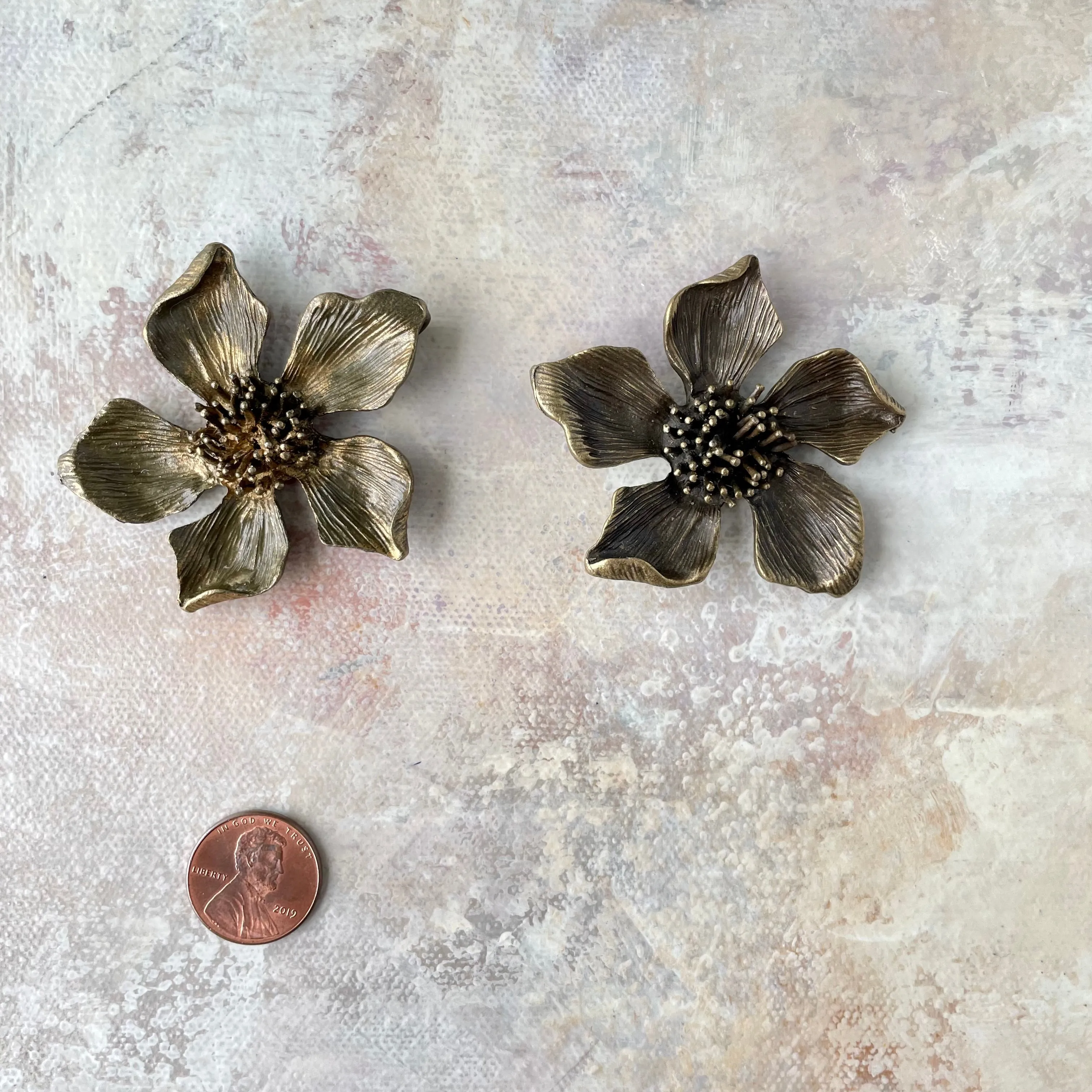 Metal Styling Flowers for Flat Lays ~ MUST HAVE