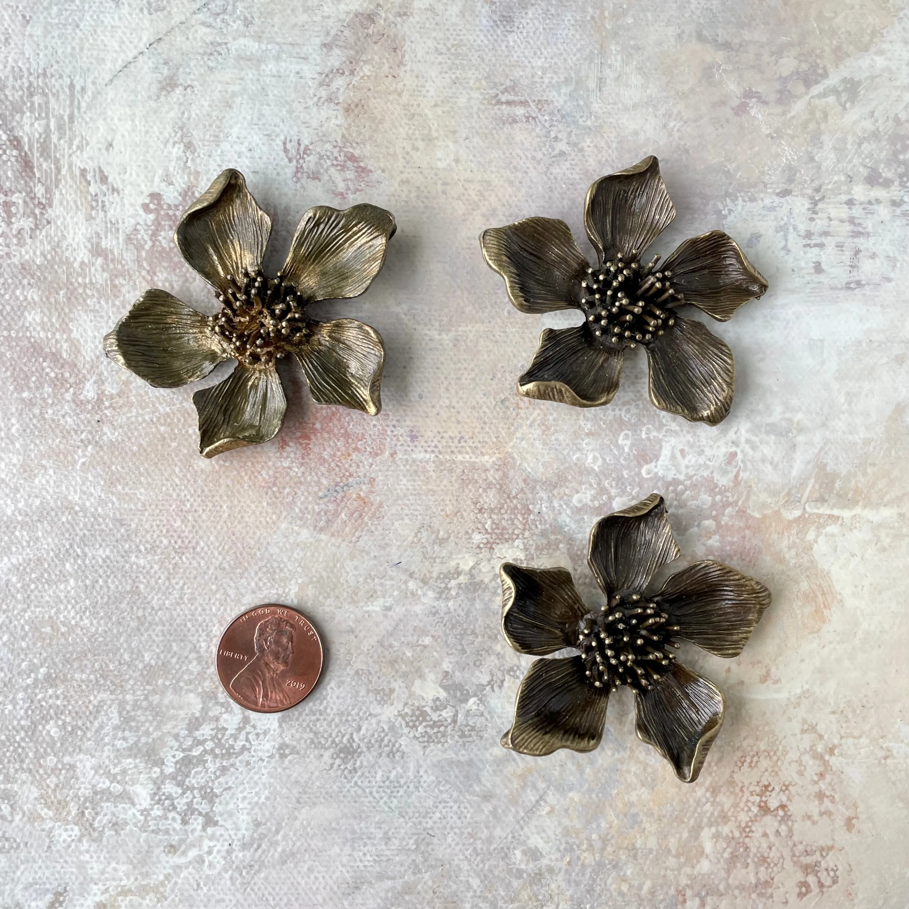 Metal Styling Flowers for Flat Lays ~ MUST HAVE