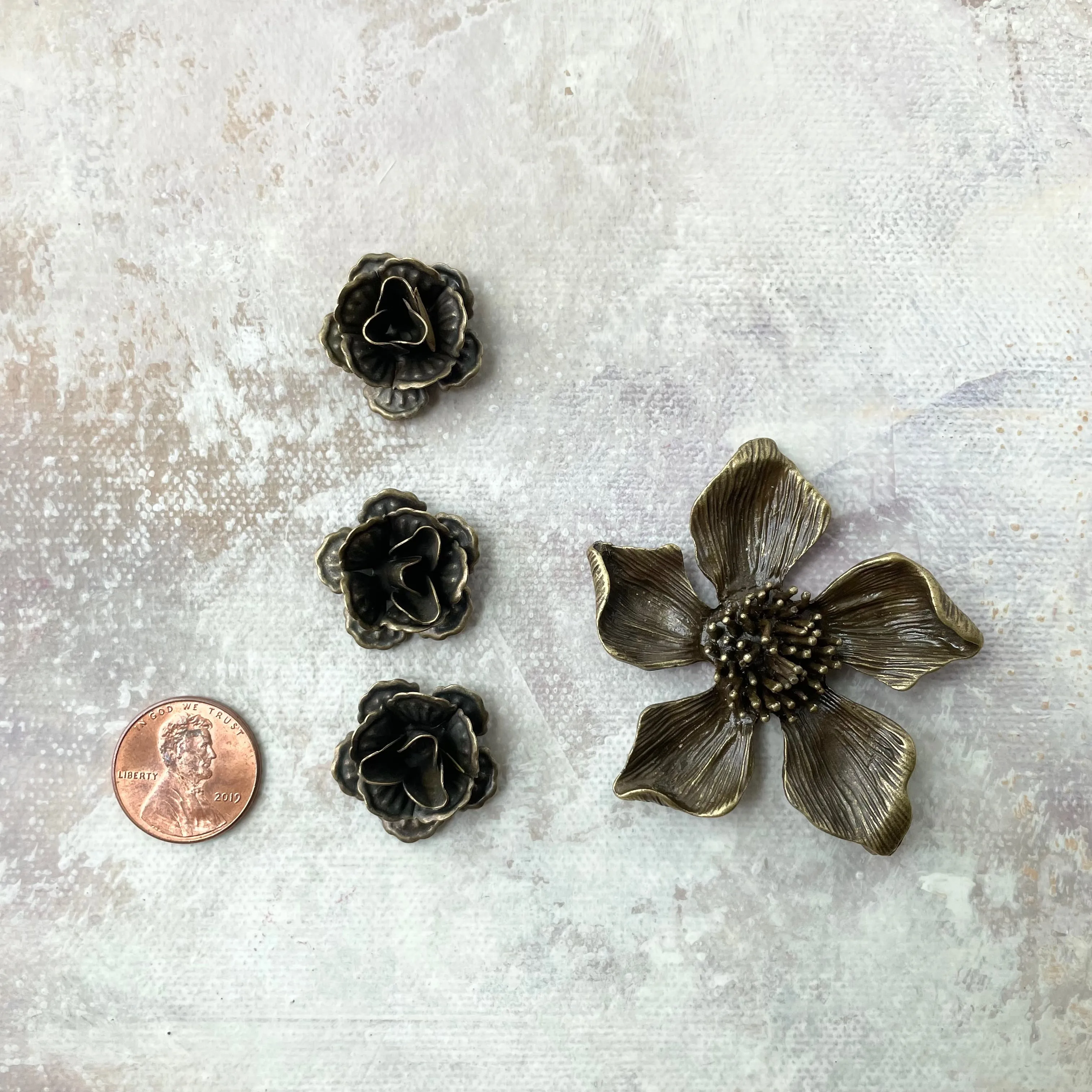 Metal Styling Flowers for Flat Lays ~ MUST HAVE