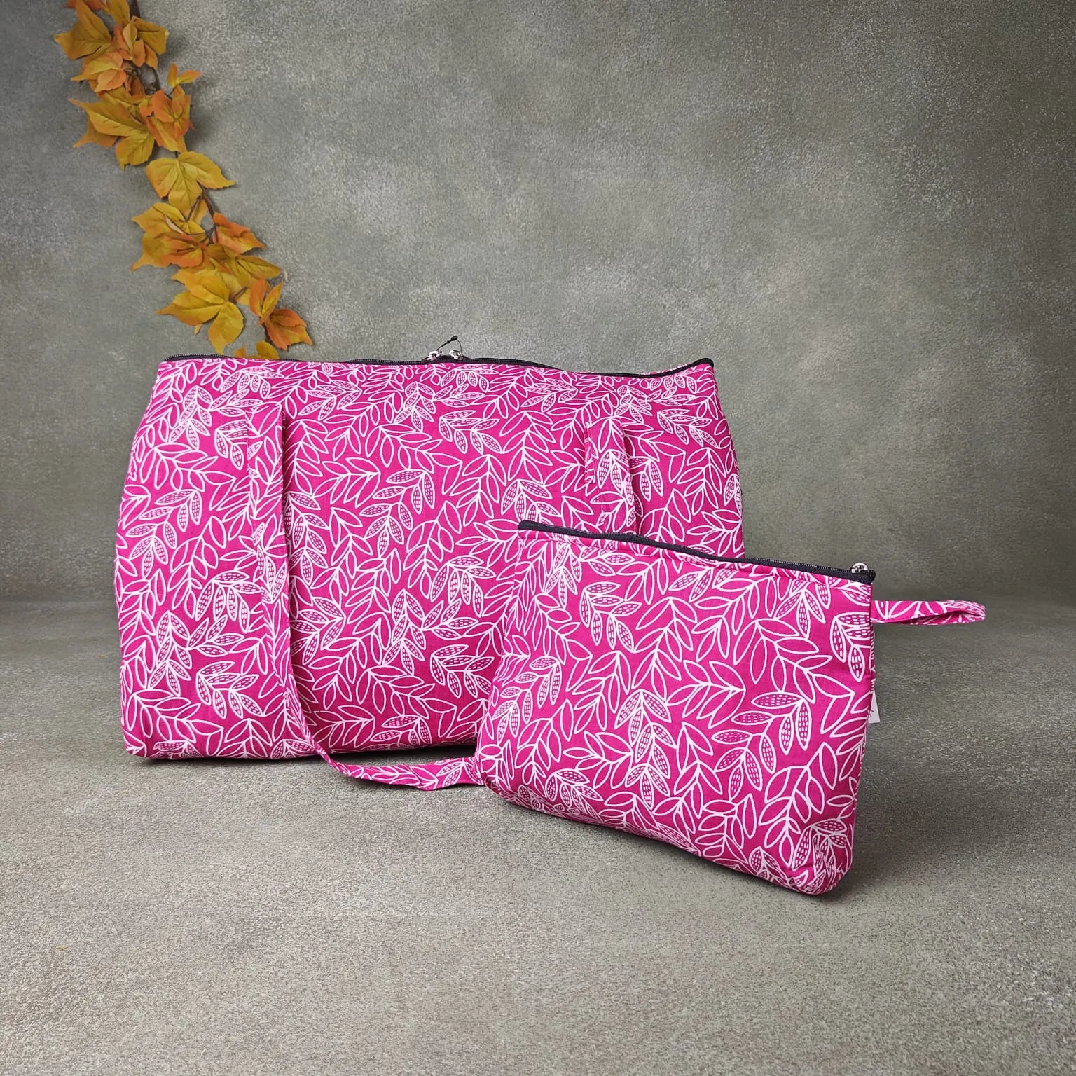 Travellers Mate Pink Floral Prints Design